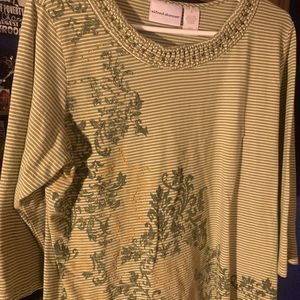Alfred Dunner green top size medium